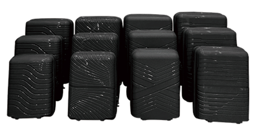 Marksman factory is having a hot sale of SKD PP luggage.  source factory,favorable prices.