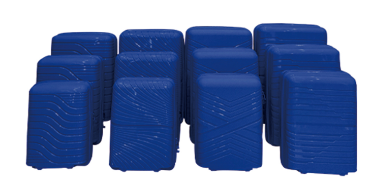 Marksman factory is having a hot sale of SKD PP luggage.  source factory,favorable prices.